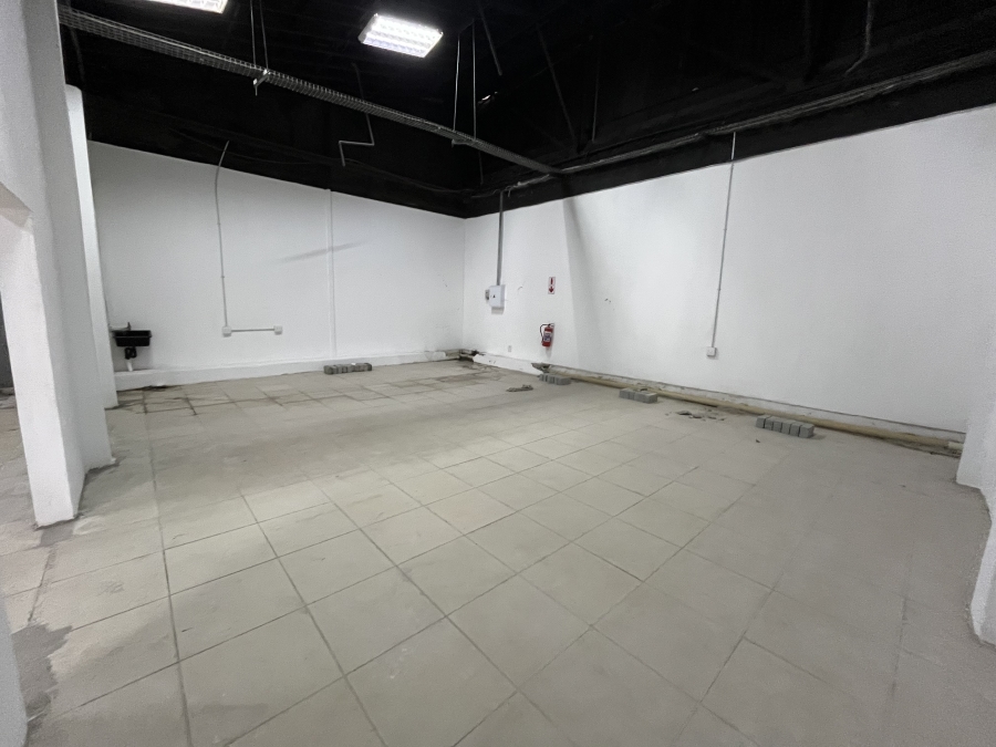 To Let Commercial Property for Rent in Lower Bo-dorp North West